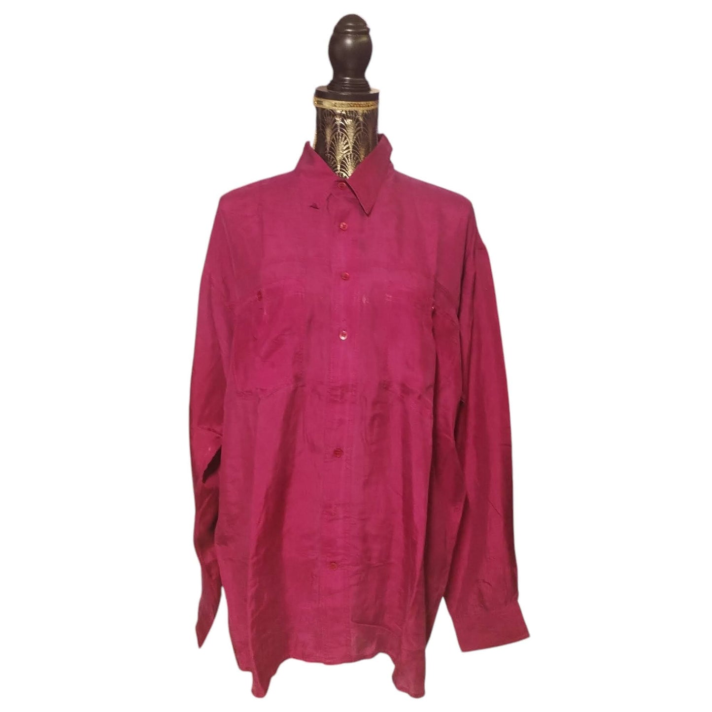 Camicia vintage in seta rosso ciliegia unisex