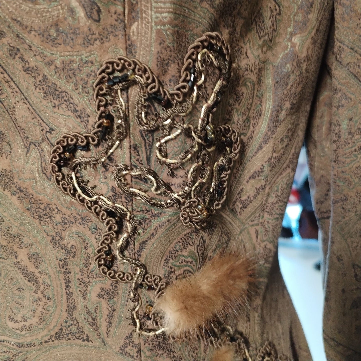Giacca in pelle stampata vintage con ricami