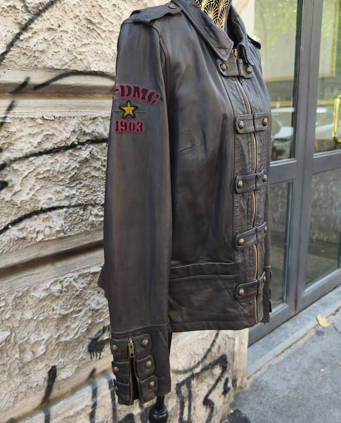 Giacca vintage in pelle Harley Davidson testa di moro