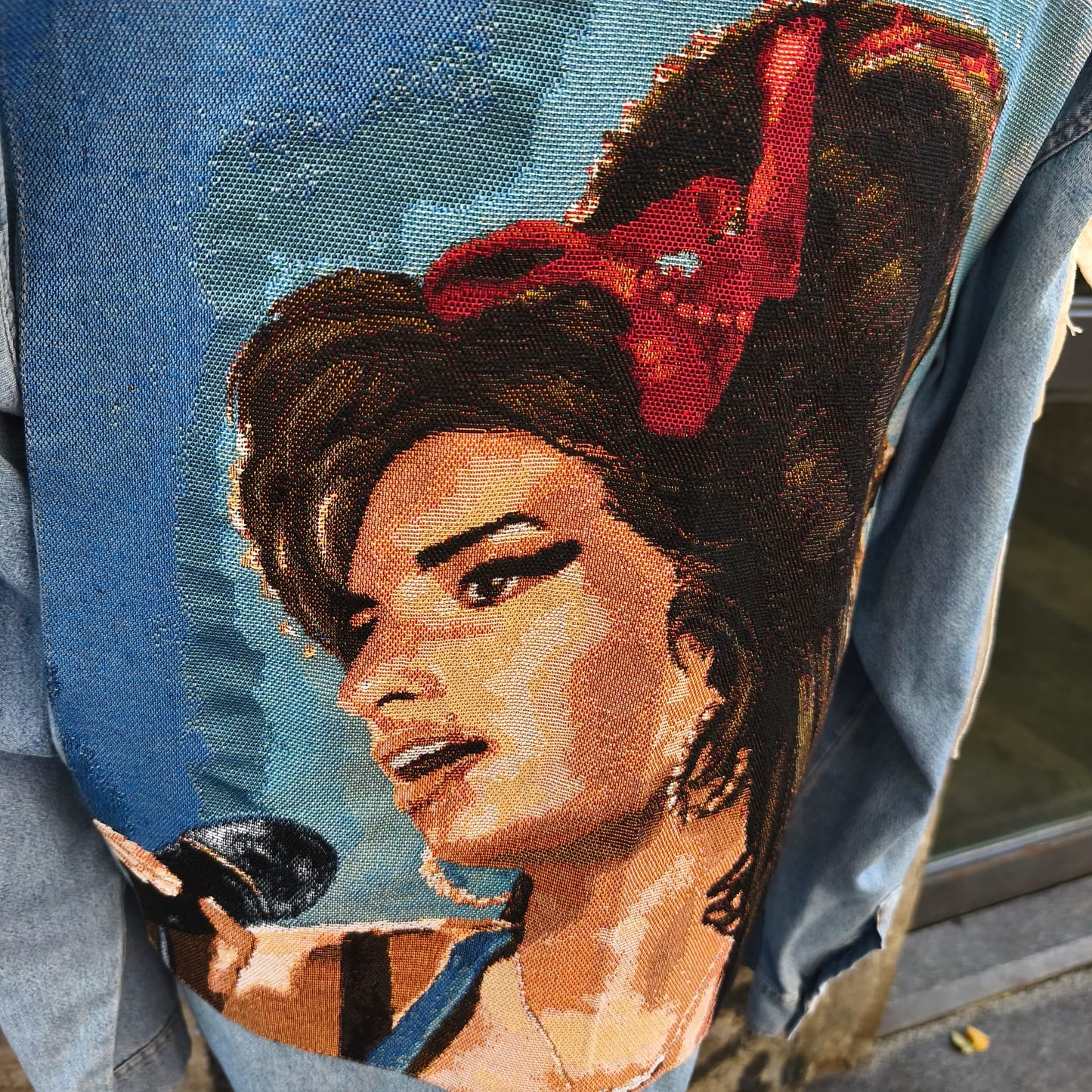 Camicia vintage in jeans customizzata Amy Winehouse Taglia L