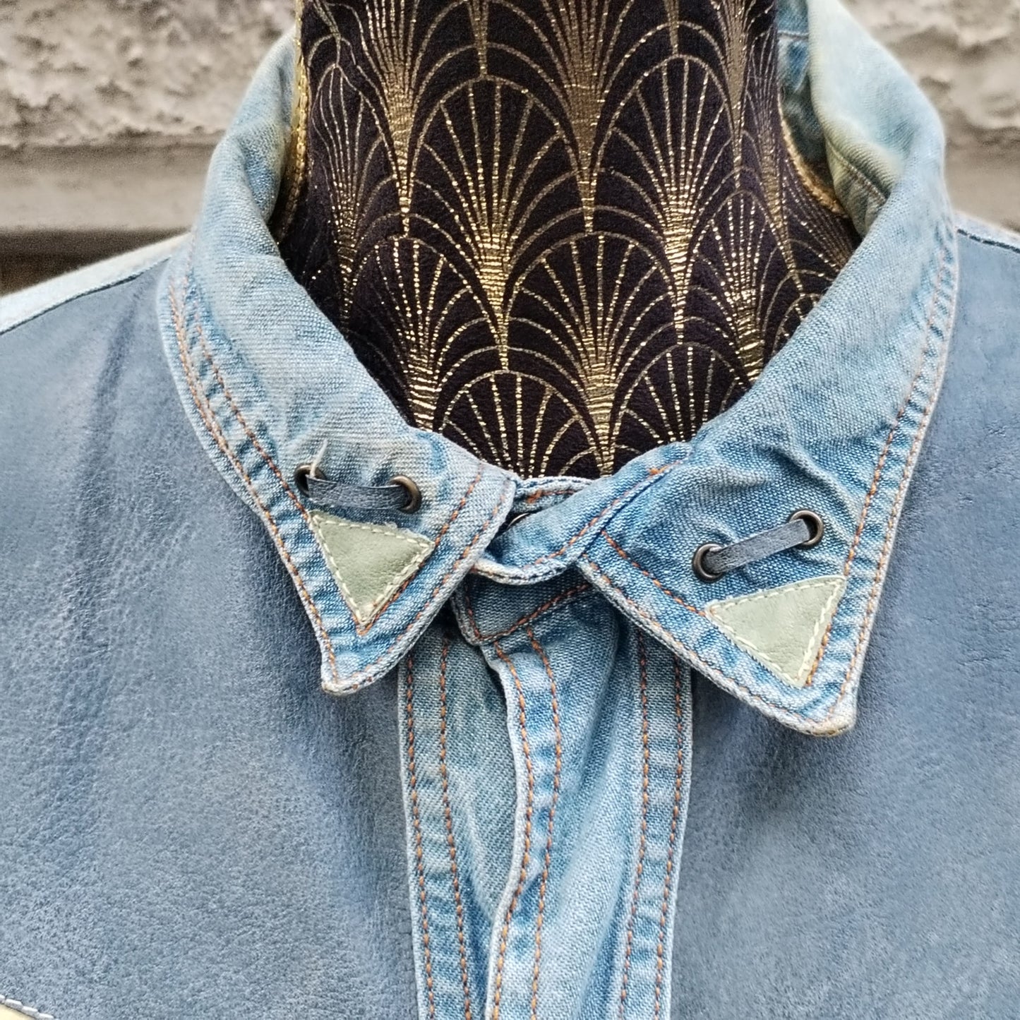 Camicia vintage texana in denim con inserti in pelle