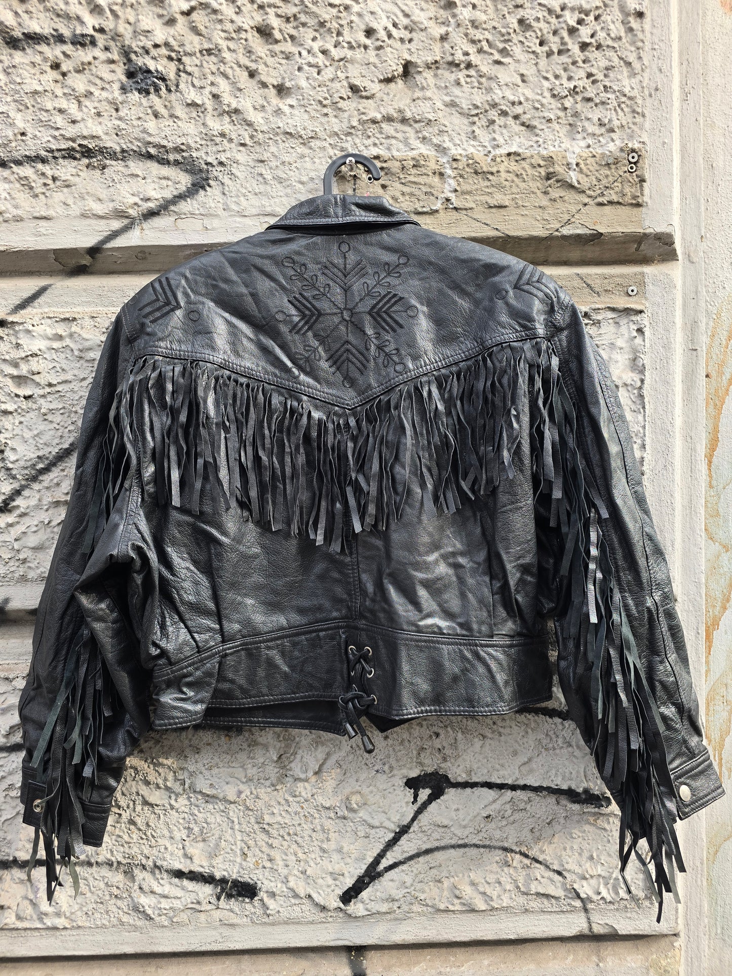 Giacca vintage in vera pelle frangiata