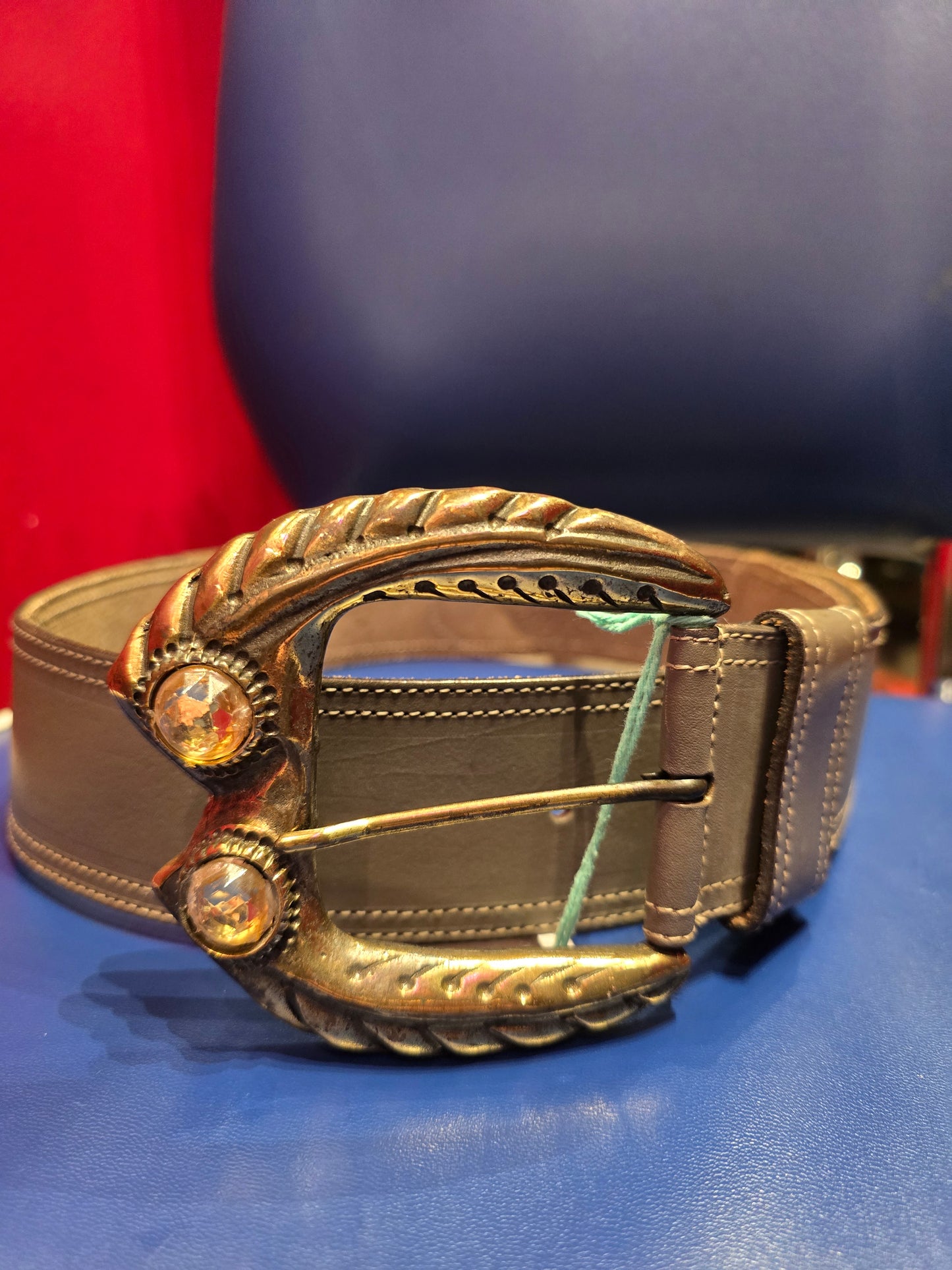 Cintura vintage in cuoio mai indossata