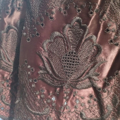 Gonna vintage in raso ricamato e tulle