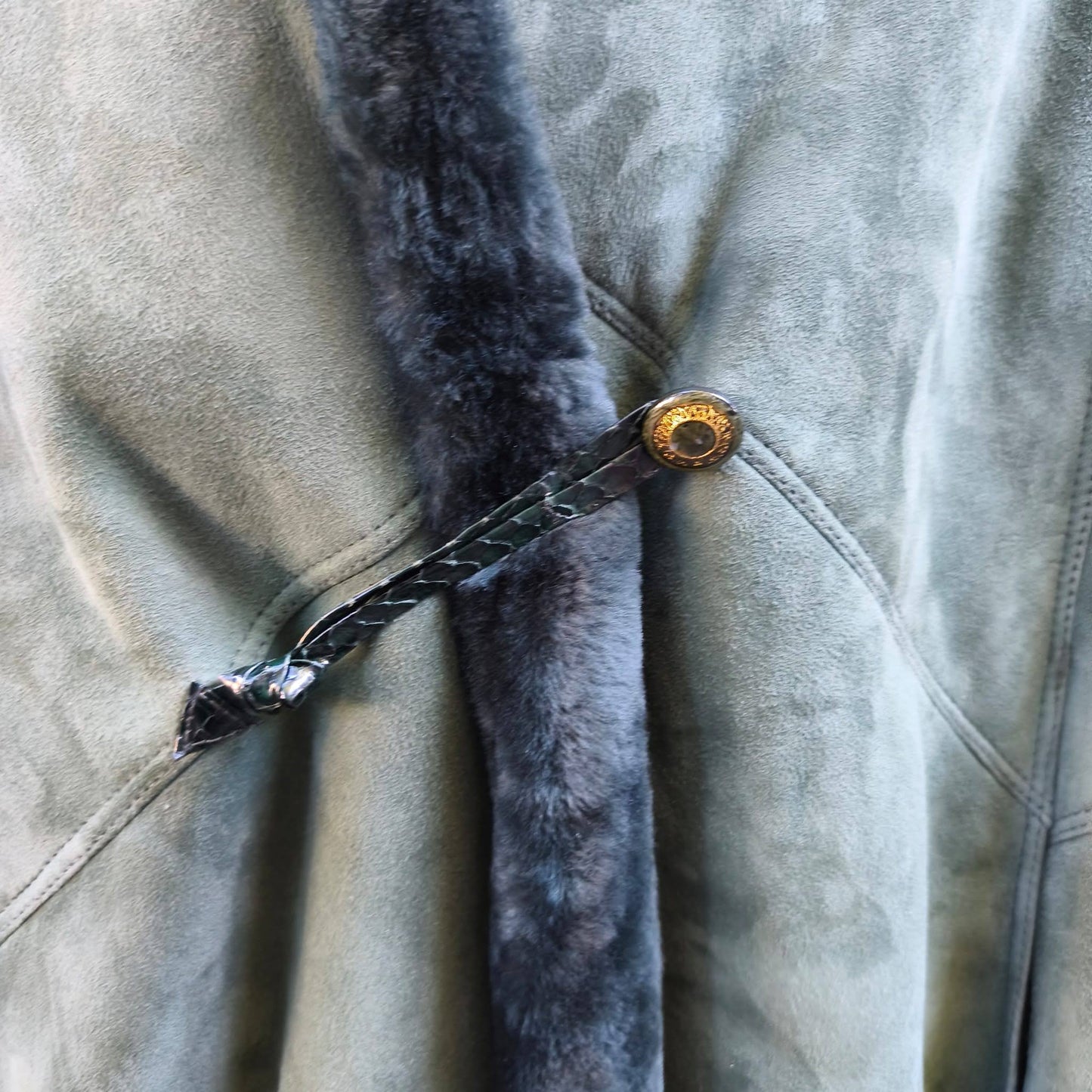 Montone shearling vintage verde smeraldo con ricami