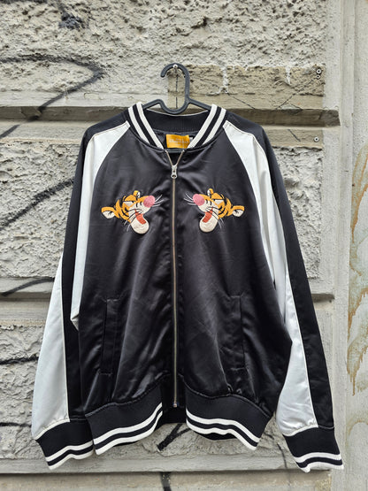 Bomber Tigger Tokio resort
