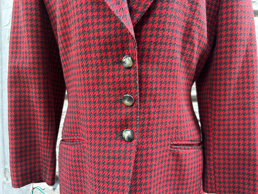 Blazer in lana a scacchi rosso e nero vintage