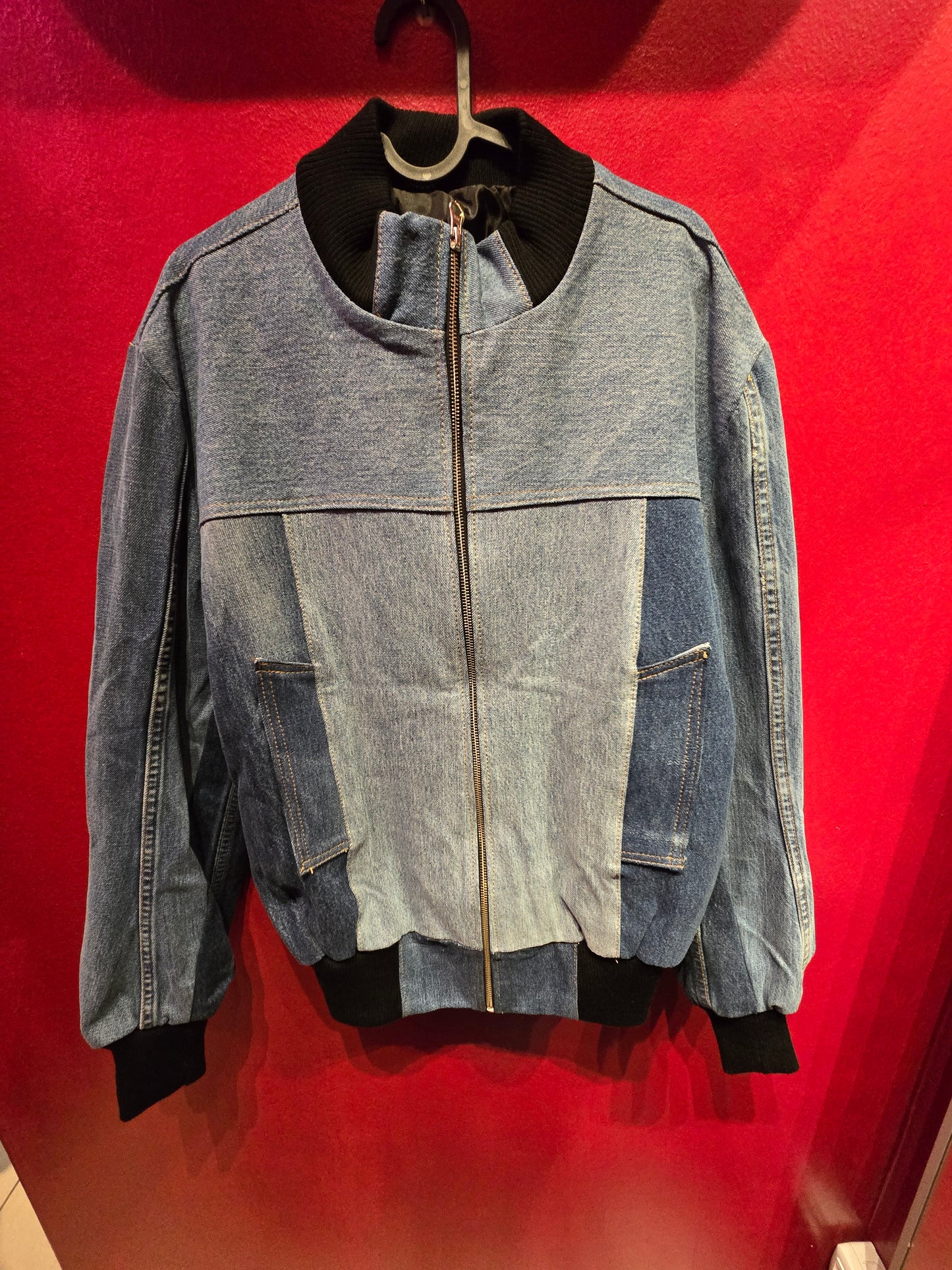Giacca vintage in jeans modello bomber