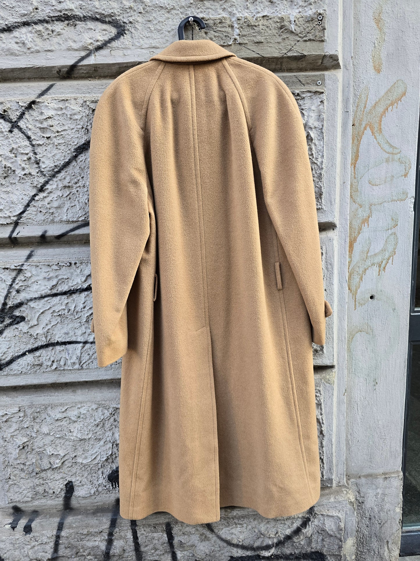 Cappotto vintage uomo realizzato in lana di cammello