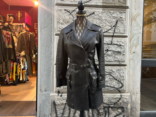 Giacca in pelle modello chiodo