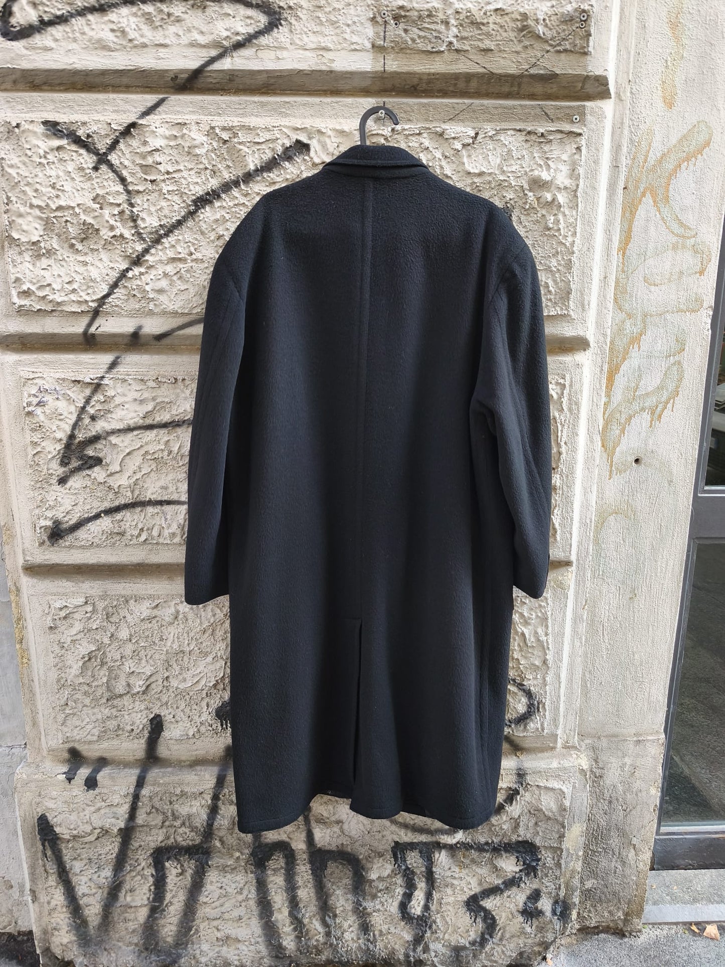 Cappotto nero unisex  vintage Oliver by Valentino in cashmere