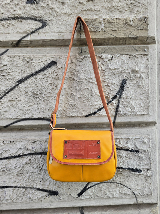 Borsa vintage in vera pelle Fendissime