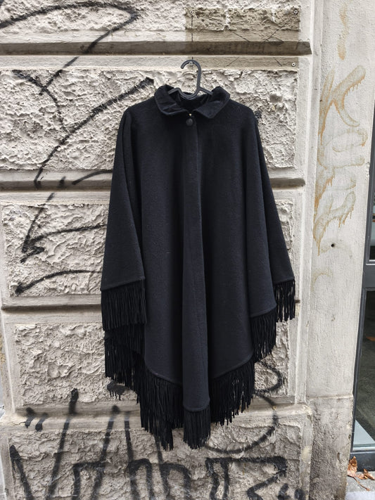Mantella vintage nera in cashmere e velluto