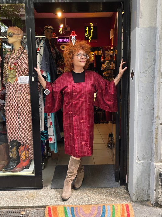 Kimono vintage con bottoni automatici bordeaux