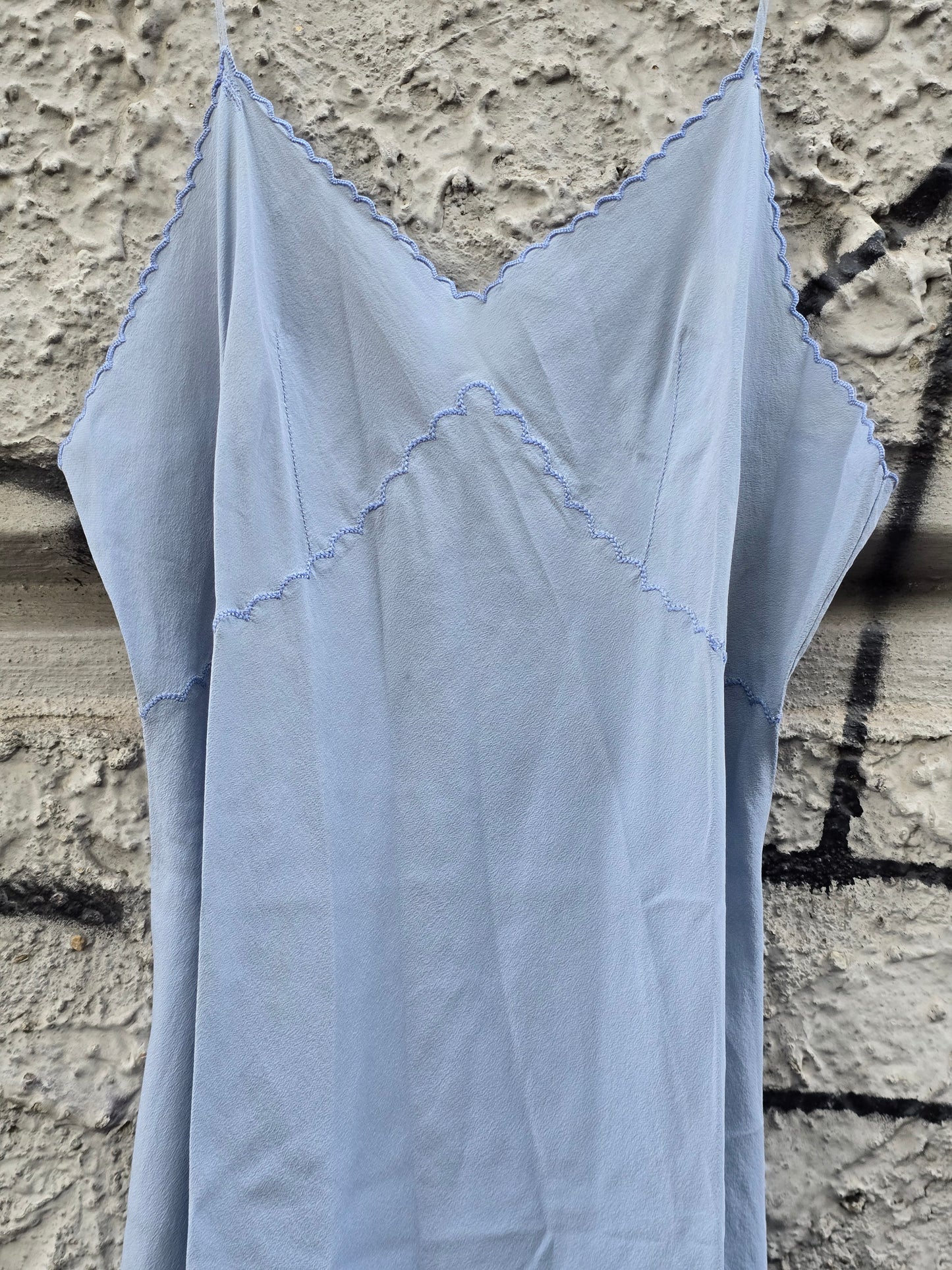 Sottoveste vintage in seta azzurro polvere
