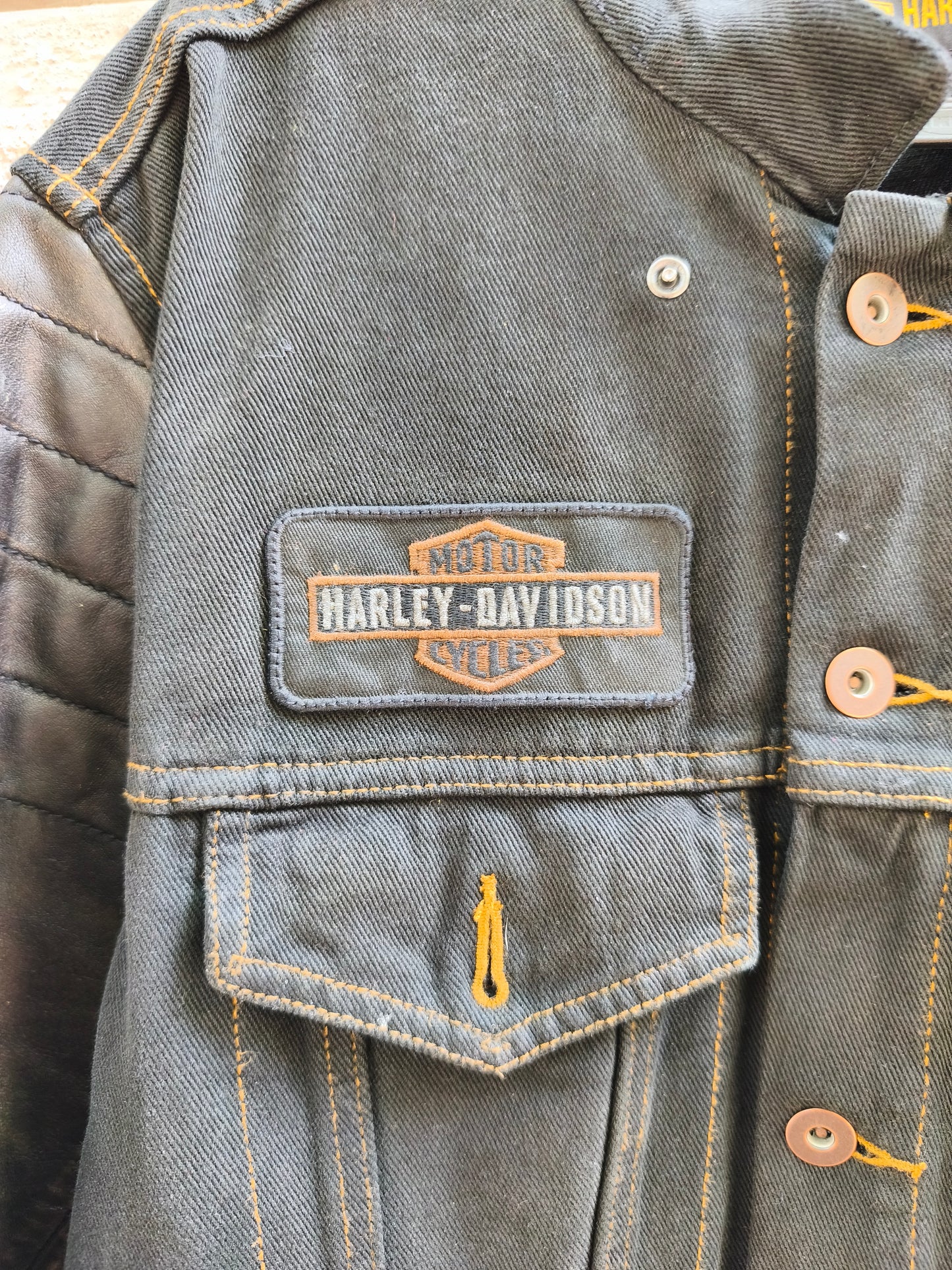 Giacca in denim vintage  con maniche in pelle Harley Davidson
