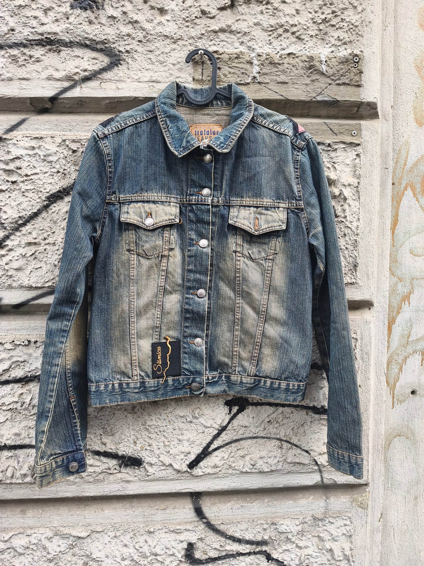 Giacca jeans custom Frida Kalo by Sismica Vintage