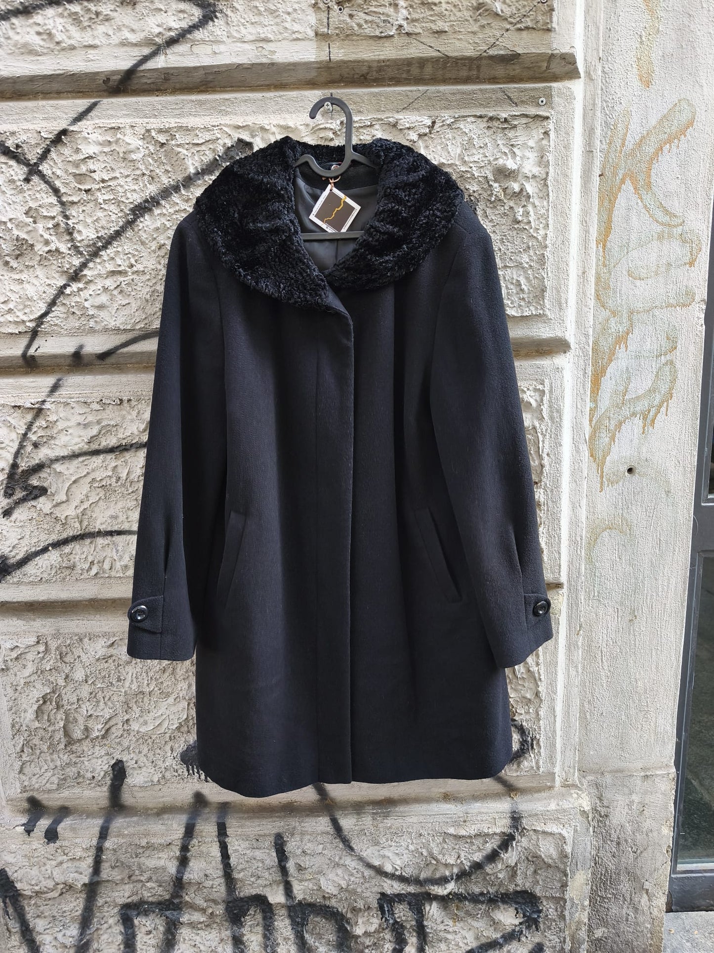 Cappotto donna in pura lana lungo nero