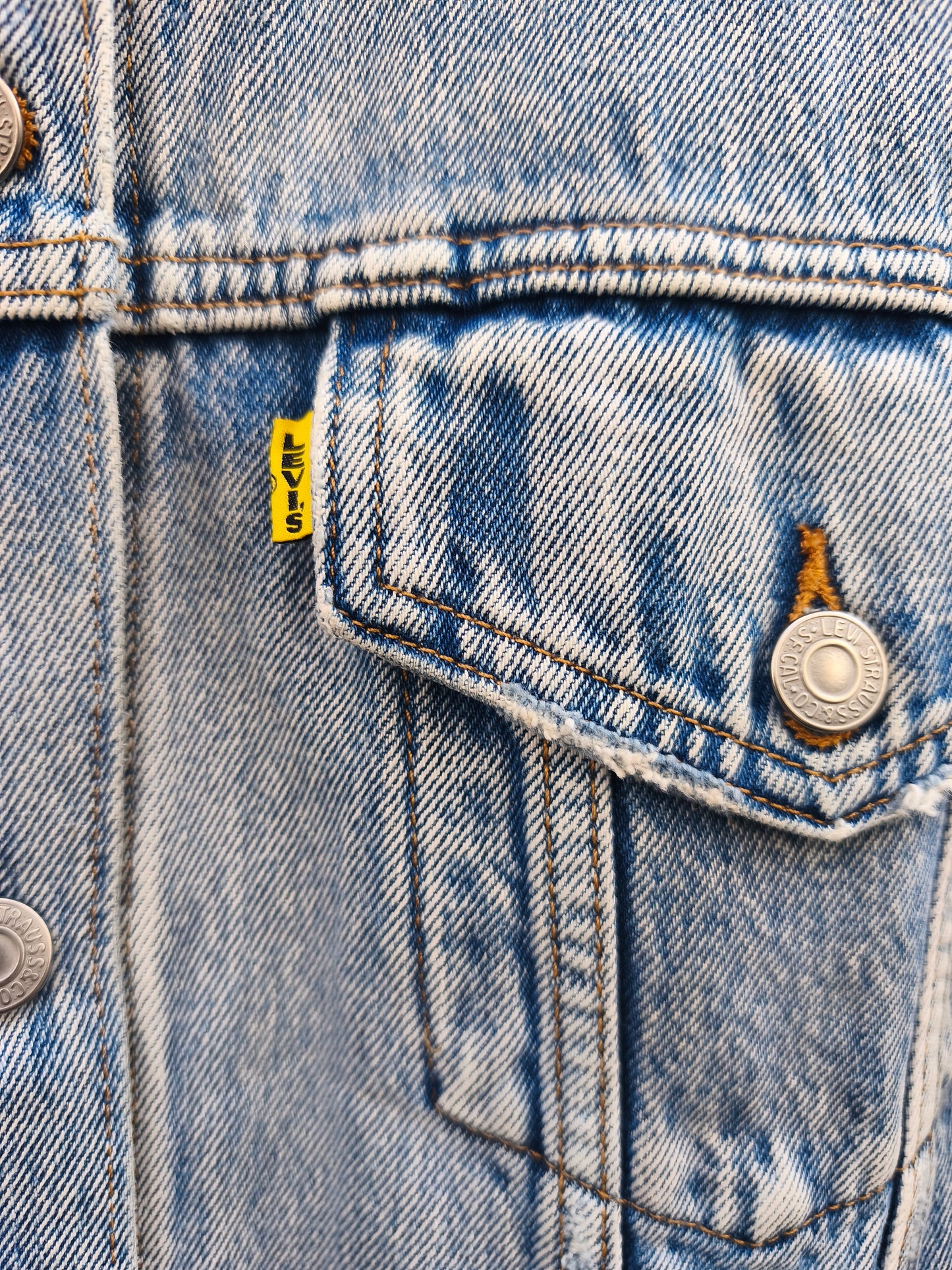 Giacca di Jeans Levi's  serie Snoopy,  Peanuts.