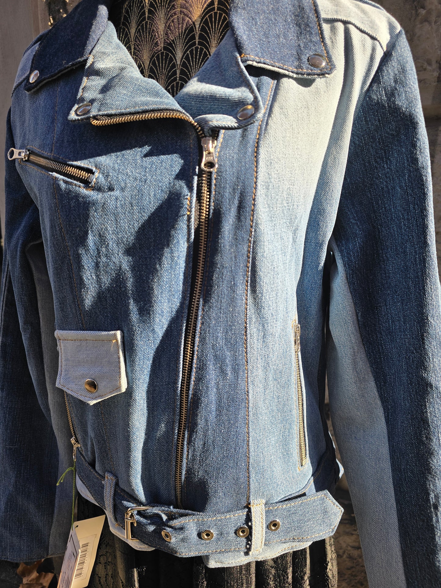 Giacca vintage in jeans modello chiodo