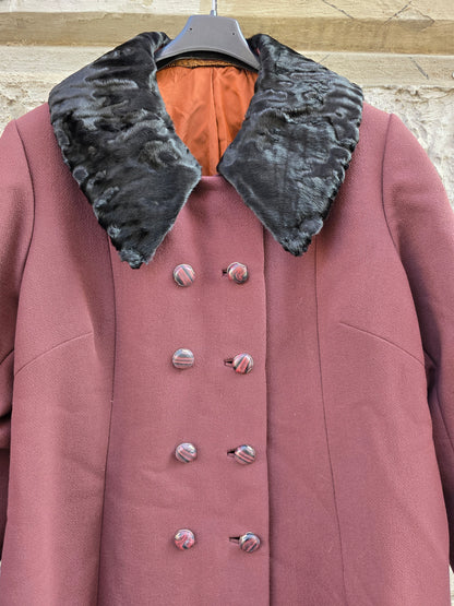Cappotto donna vintage con collo in astrakan