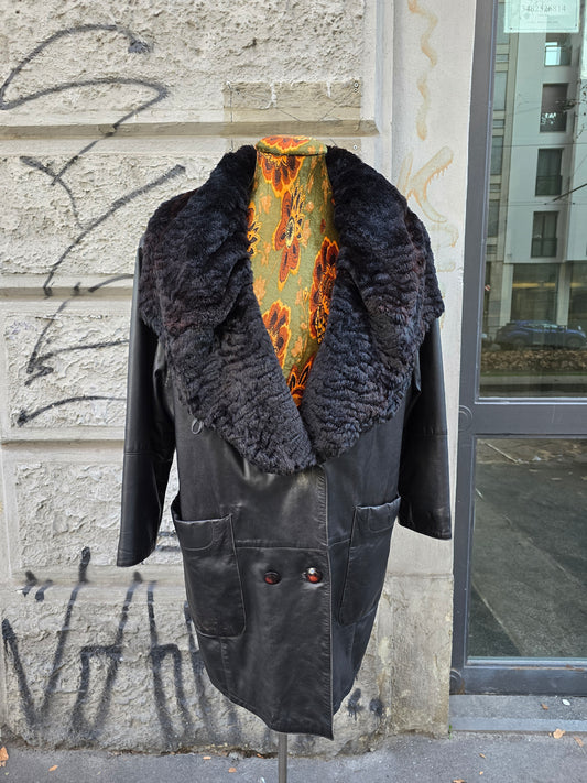 Giacca vintage in vera pelle con collo in pelliccia