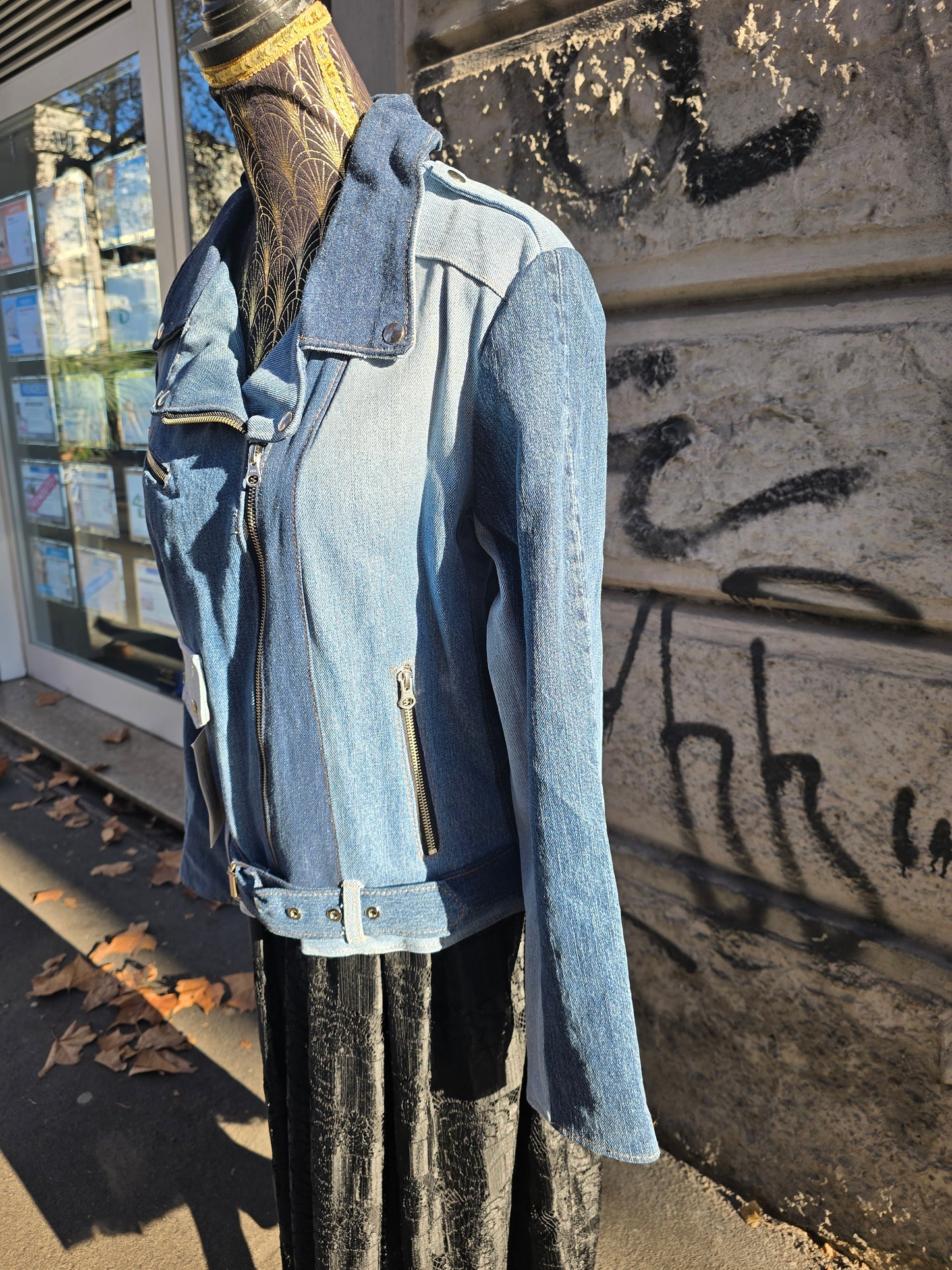 Giacca vintage in jeans modello chiodo