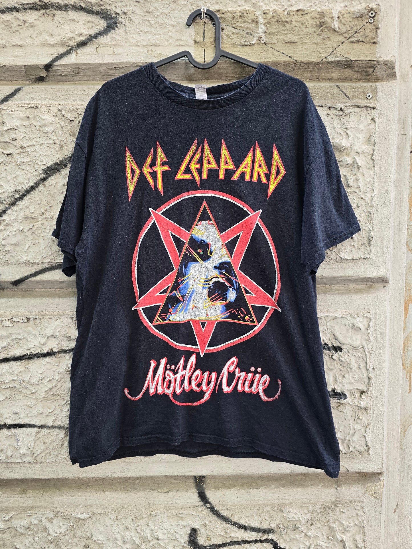 T-shirt vintage Def Leppard Motley Crue