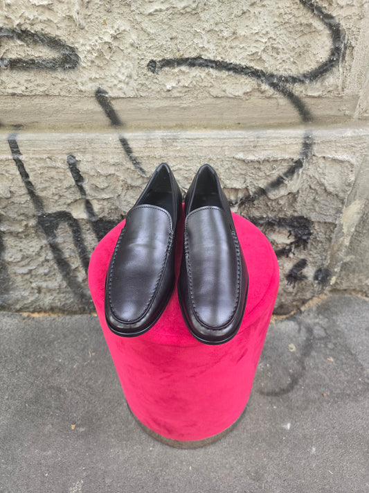 Mocassino vintage Tod's taglia 41  nero mai indossato