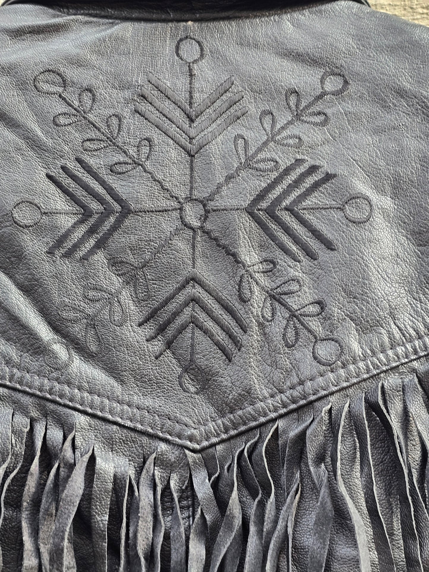 Giacca vintage in vera pelle frangiata