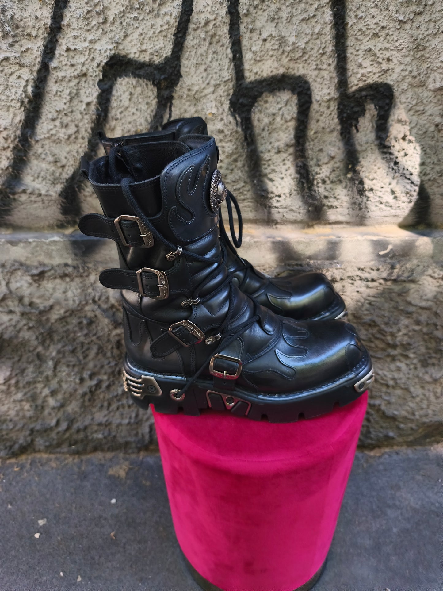 Stivale New Rock nero con fiamme tg 43 modello M-591-S2